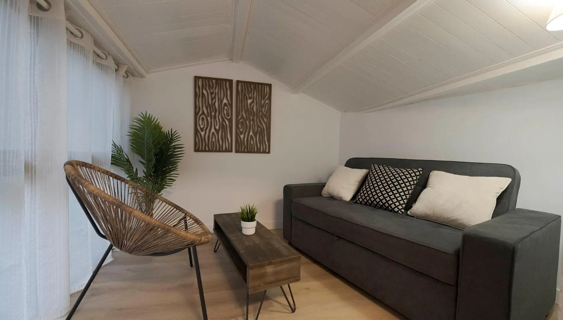 公寓 Acogedor Apartamento Frente A La Playa Zurriola En 圣塞瓦斯蒂安